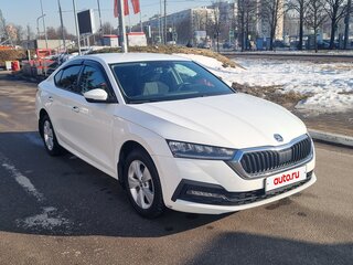 2021 Skoda Octavia IV (A8), белый, 2100000 рублей, вид 3