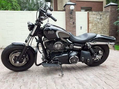 2011 Harley-Davidson Fat Bob, чёрный, 1500000 рублей, вид 1