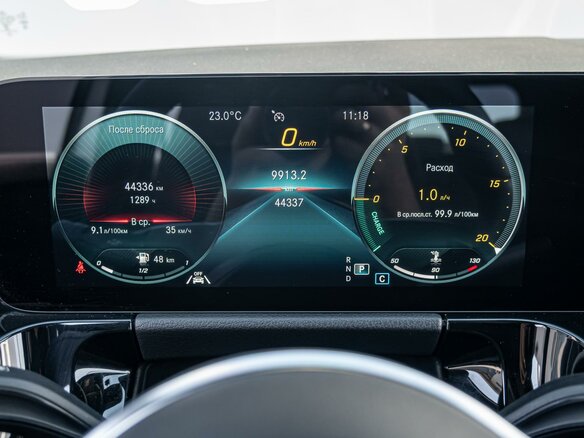 2022 Mercedes-Benz GLA 220 II (H247), белый, 3990000 рублей - вид 16