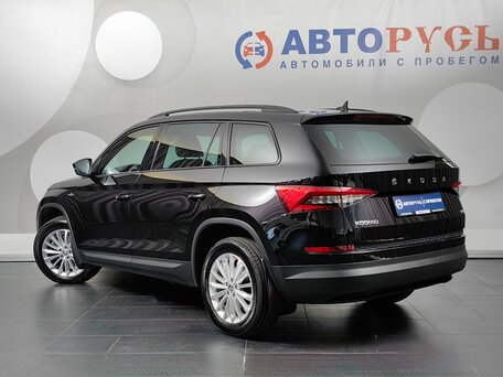 2020 Skoda Kodiaq I, чёрный, 2894000 рублей, вид 2