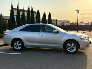 2011 Toyota Camry VI (XV40) Рестайлинг, серебристый, 1220000 рублей, вид 1