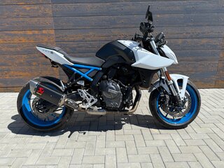 2023 Suzuki GSX-8S, белый, 930000 рублей, вид 1