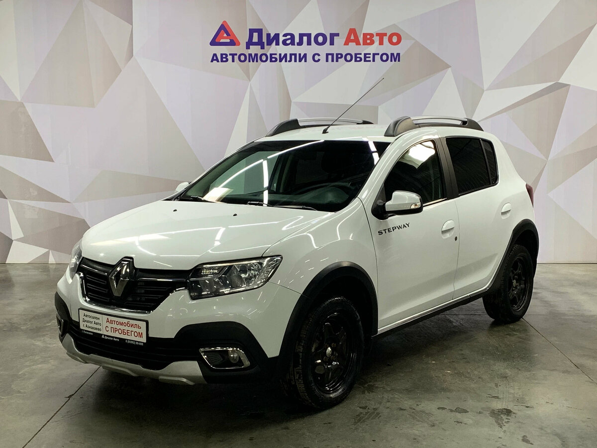 Открыть фотографии: Renault Sandero II Рестайлинг