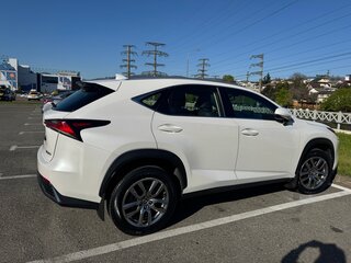 2017 Lexus NX 200 I Рестайлинг, белый, 2850000 рублей, вид 3