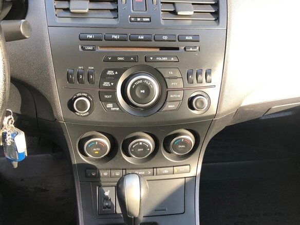 2011 Mazda 3 II (BL), коричневый, 799000 рублей - вид 9