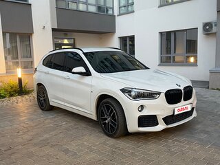 2018 BMW X1 18i sDrive II (F48), белый, 2400000 рублей, вид 1