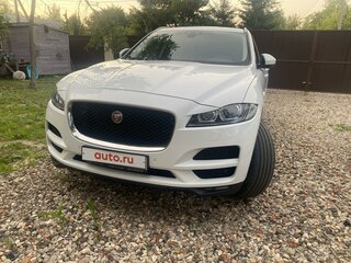 2017 Jaguar F-Pace I, белый, 2380000 рублей, вид 2