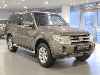 2012 Mitsubishi Pajero IV Рестайлинг 1, коричневый, 1947000 рублей, вид 3