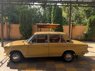 1976 Lada (ВАЗ) 2103, жёлтый, 270000 рублей, вид 2