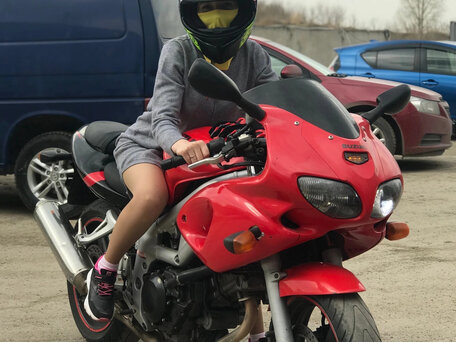 2005 Suzuki SV 400, красный, 250000 рублей, вид 1
