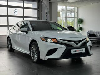 2018 Toyota Camry US Market VIII (XV70), белый, 1950000 рублей, вид 5