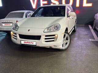 2007 Porsche Cayenne S I Рестайлинг (957), белый, 1350000 рублей, вид 4