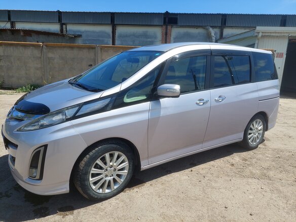 2011 Mazda Biante, серый, 1150000 рублей - вид 8