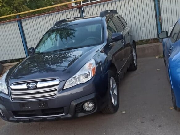2014 Subaru Outback IV Рестайлинг, серый, 1400000 рублей - вид 1