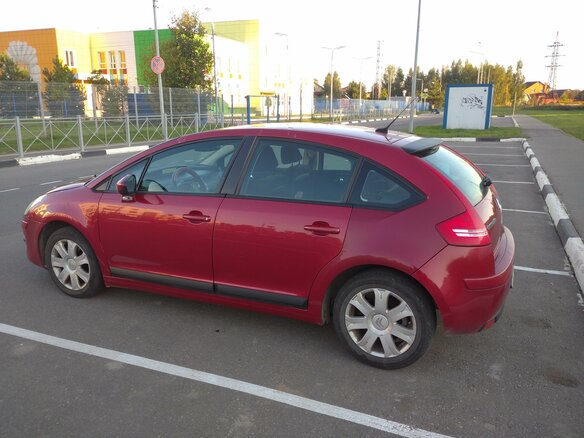 2010 Citroen C4 I Рестайлинг, красный, 400000 рублей - вид 5