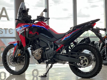 2024 Honda CRF 1100L Africa Twin, красный, 1900000 рублей, вид 5