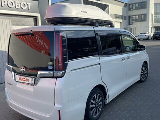 2019 Toyota Esquire I Рестайлинг, белый, 2460000 рублей, вид 5