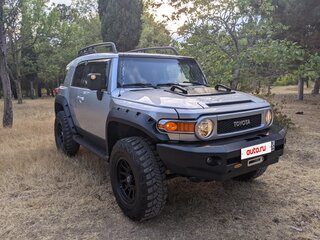 2006 Toyota FJ Cruiser, серебристый, 2450000 рублей, вид 4