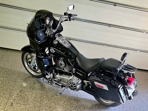 2012 Harley-Davidson Dyna Switchback, чёрный, 850000 рублей - вид 3