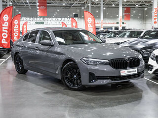 2021 BMW 5 серии 520i VII (G30/G31/G38) Рестайлинг, серый, 2780000 рублей, вид 5