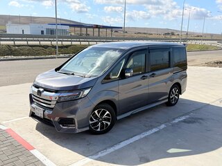 2020 Honda Stepwgn Spada V Рестайлинг, серый, 2650000 рублей, вид 1