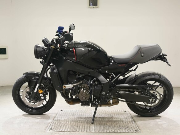 2022 Yamaha XSR900, чёрный, 995000 рублей - вид 28