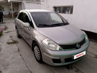 2008 Nissan Tiida I, серебристый, 605000 рублей, вид 3