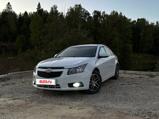 2010 Chevrolet Cruze I, белый, 570000 рублей, вид 2