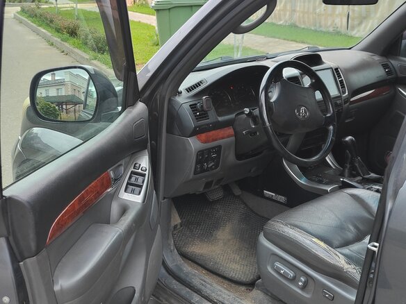 2007 Toyota Land Cruiser Prado 4-speed 120 Series, серый, 1555800 рублей - вид 15