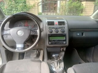 2008 Volkswagen Touran I Рестайлинг, белый, 500000 рублей, вид 4