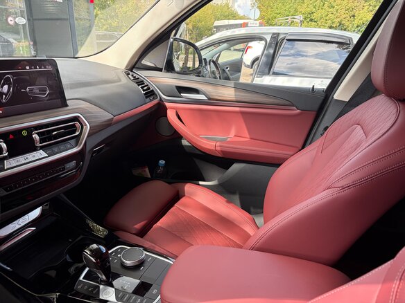2024 BMW X3 30i xDrive III (G01) Рестайлинг, белый, 6940000 рублей - вид 4