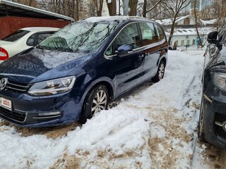 2011 Volkswagen Sharan II, синий, 1400000 рублей, вид 1