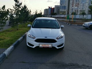 2017 Ford Focus III Рестайлинг, белый, 1100000 рублей, вид 1