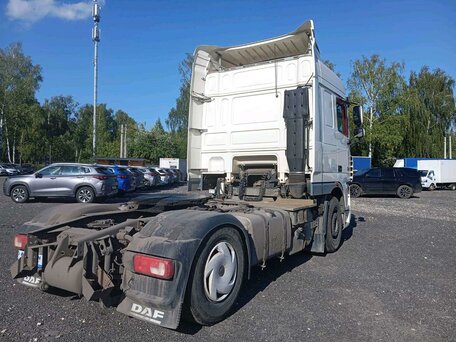 2019 DAF XF 105, белый, 5400000 рублей, вид 3