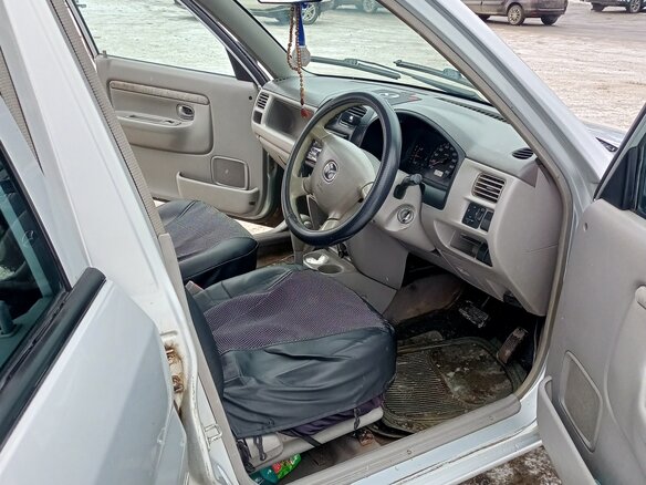 2000 Mazda Demio I (DW), серый, 365000 рублей - вид 11