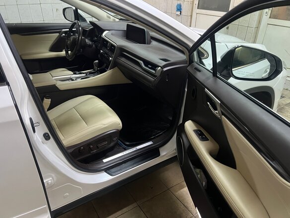 2017 Lexus RX 450h IV, белый, 4550000 рублей - вид 8