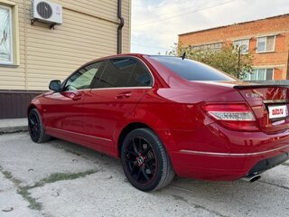 2007 Mercedes-Benz C-Класс 280 III (W204), красный, 1500000 рублей, вид 5