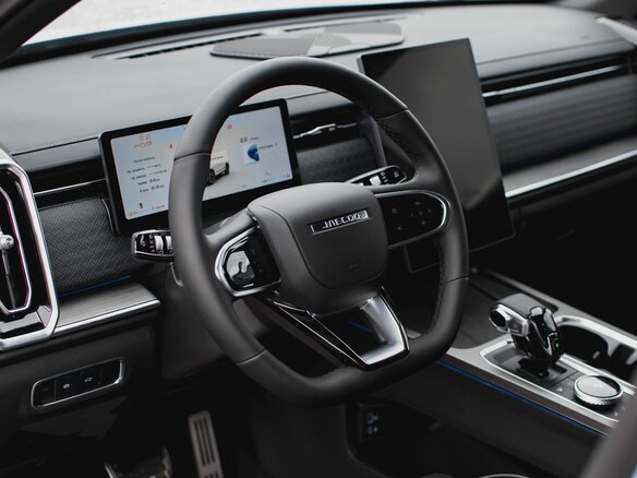 2025 Jaecoo J7 I, серебристый, 3108900 рублей - вид 19