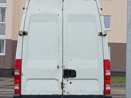 2010 Iveco Daily, белый, 799000 рублей, вид 4
