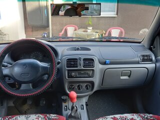 2001 Renault Clio II, пурпурный, 240000 рублей, вид 5