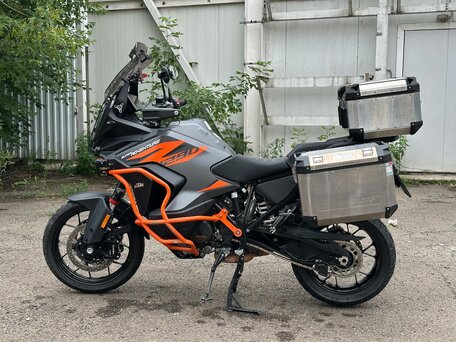 2021 KTM 1290 Super Adventure S, серый, 1750000 рублей, вид 4
