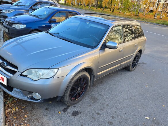 2006 Subaru Outback III Рестайлинг, серый, 950000 рублей - вид 1