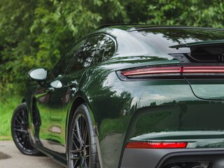 2024 Porsche Panamera 4 E-Hybrid III, зелёный, 17000000 рублей, вид 5