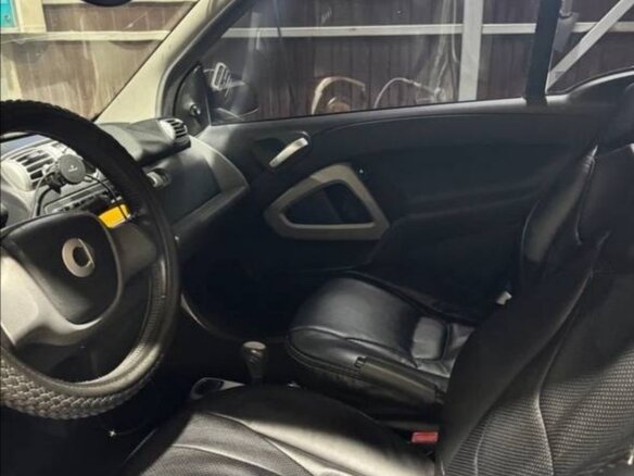 2008 Smart Fortwo II, серый, 600000 рублей - вид 8