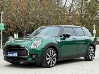 2021 Mini Clubman Cooper II Рестайлинг, зелёный, 2450000 рублей, вид 1