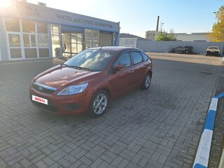 2009 Ford Focus II Рестайлинг, красный, 600000 рублей, вид 3