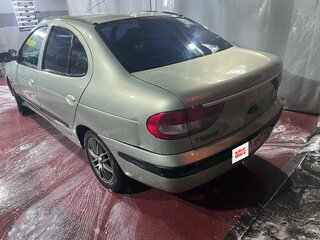 2002 Renault Megane I Рестайлинг, зелёный, 140000 рублей, вид 4