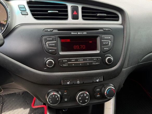 2014 Kia Ceed II, серый - вид 14