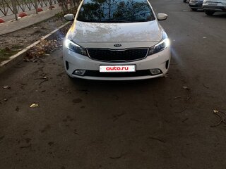 2016 Kia Cerato III Рестайлинг (Classic), белый, 1390000 рублей, вид 2