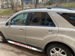 2005 Mercedes-Benz M-Класс 350 II (W164), серебристый, 850000 рублей, вид 3
